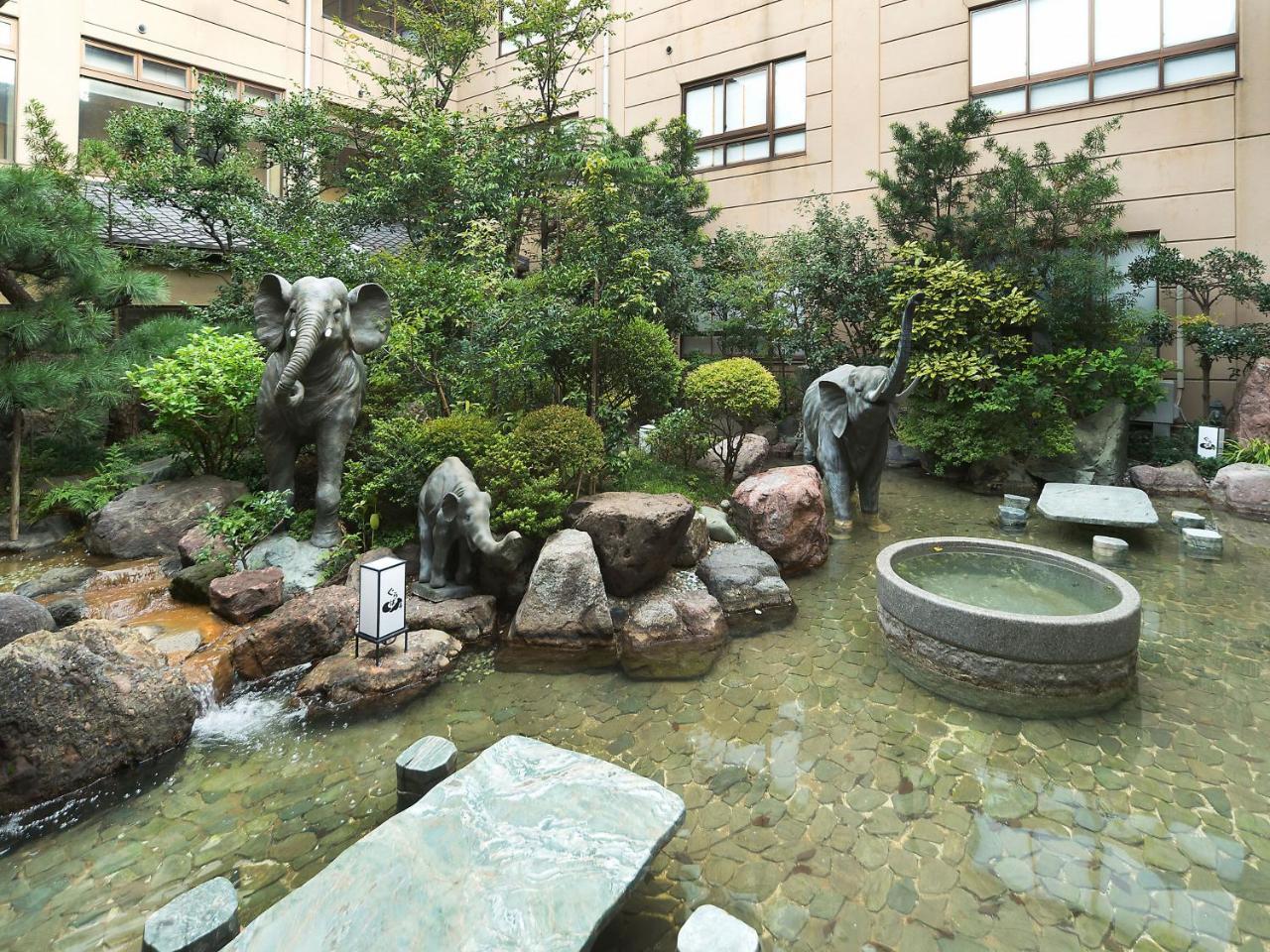 Готель Awara Onsen Hot Spring Koubou Gurabaatei Екстер'єр фото