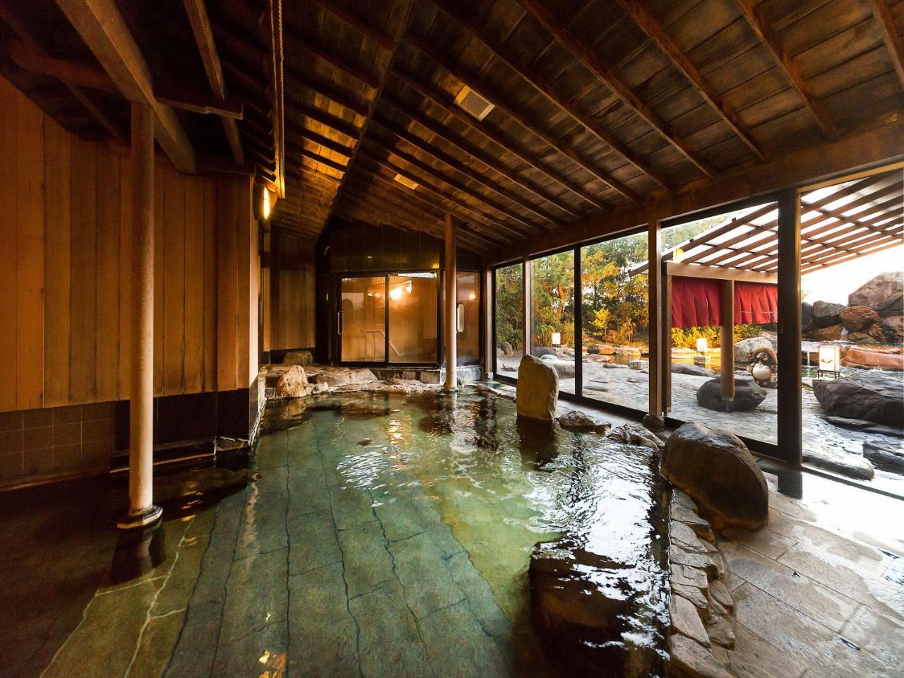 Готель Awara Onsen Hot Spring Koubou Gurabaatei Екстер'єр фото